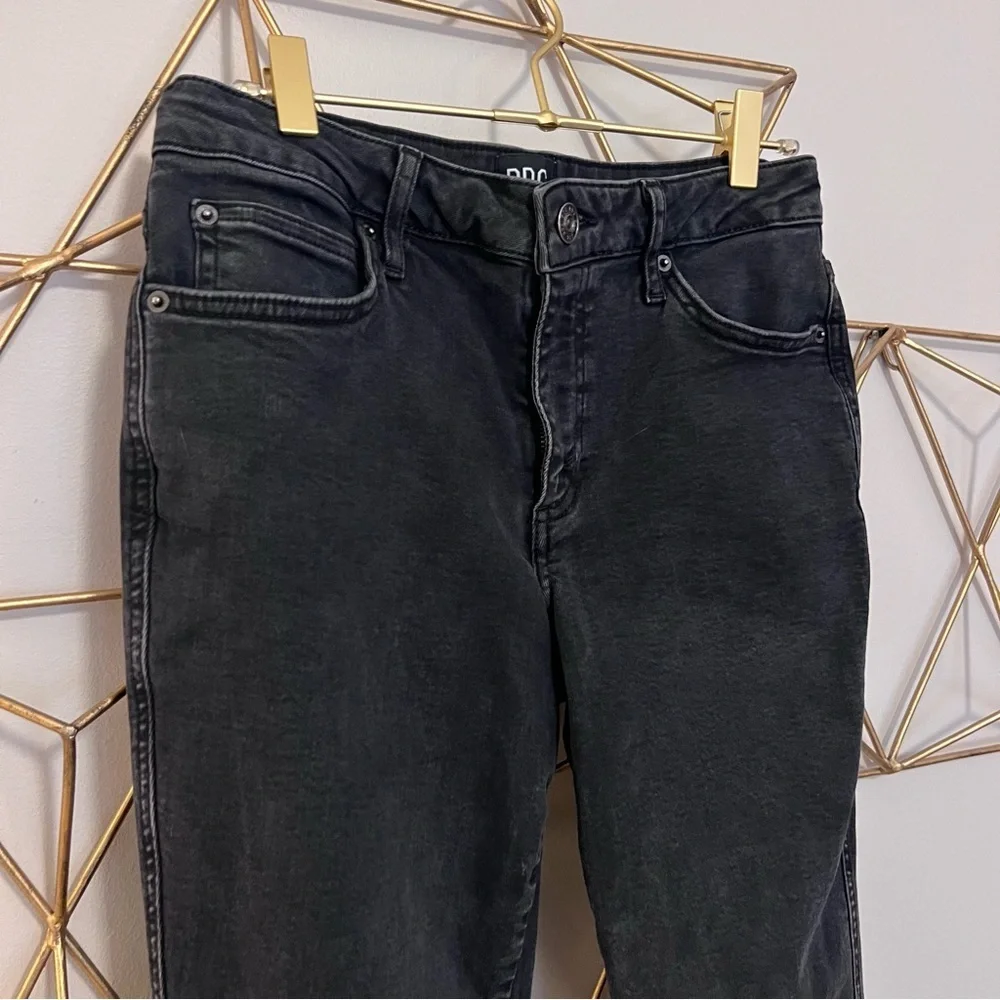 BDG Black Straight Leg Women's Jeans - Picture 3 of 6